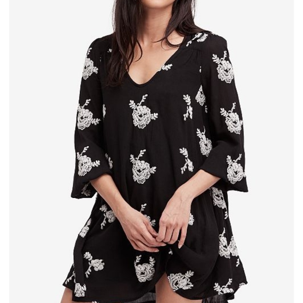 Free People Peasant-Sleeve Embroidered ShiftDress